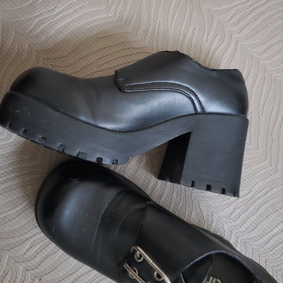 Black chunky heels - Picture 3 of 5